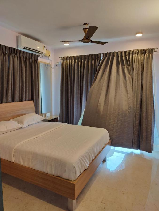 Tara Suites Premium Rooms In Central Indiranagar Bangalore Extérieur photo